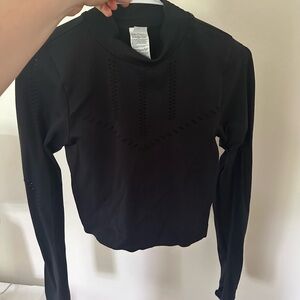 Black Women's Workout Top - Old Navy